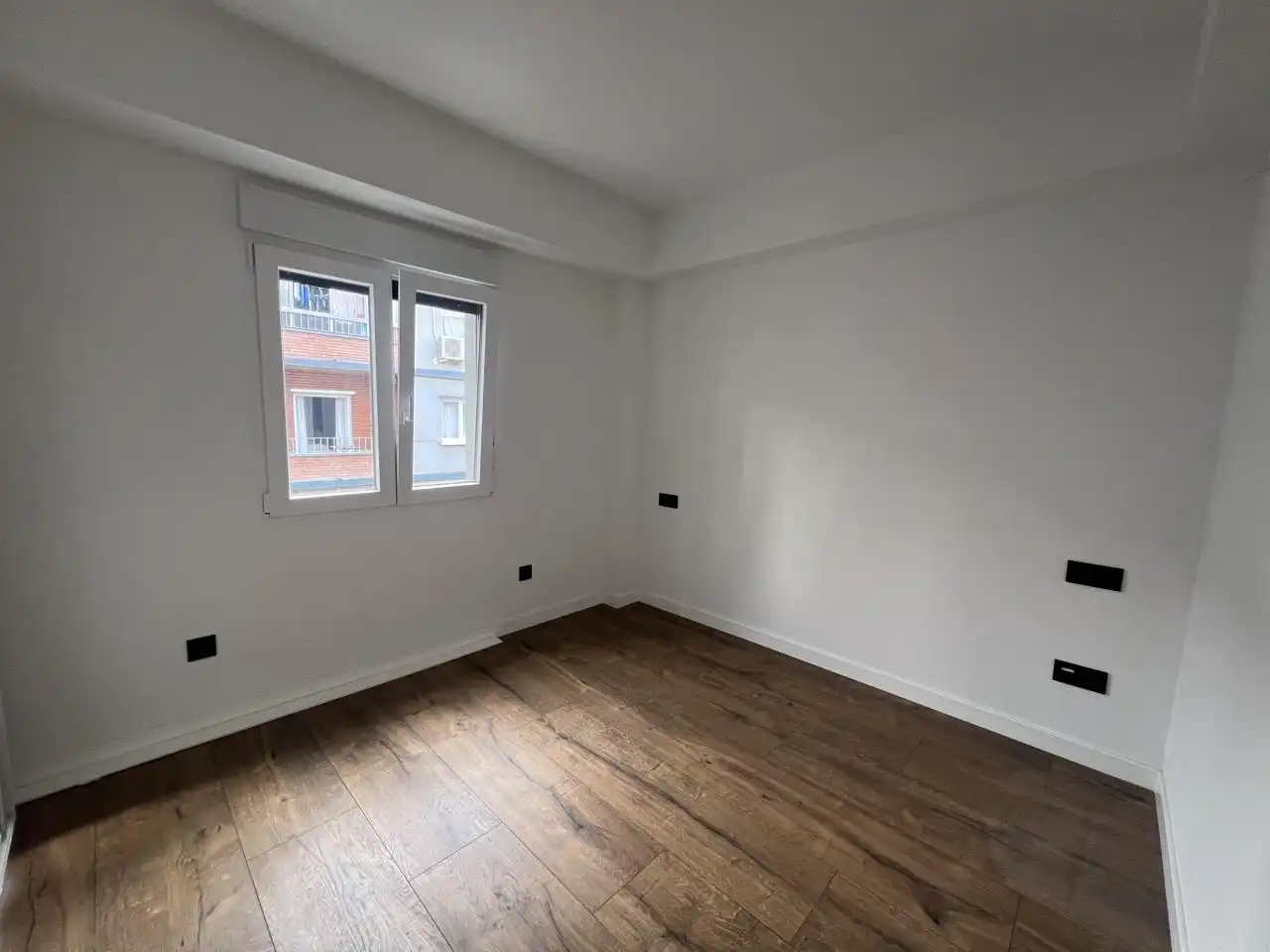 Schlafzimmer von Wohnung zum Verkauf in Zaragoza mit Klimaanlage und Heizung