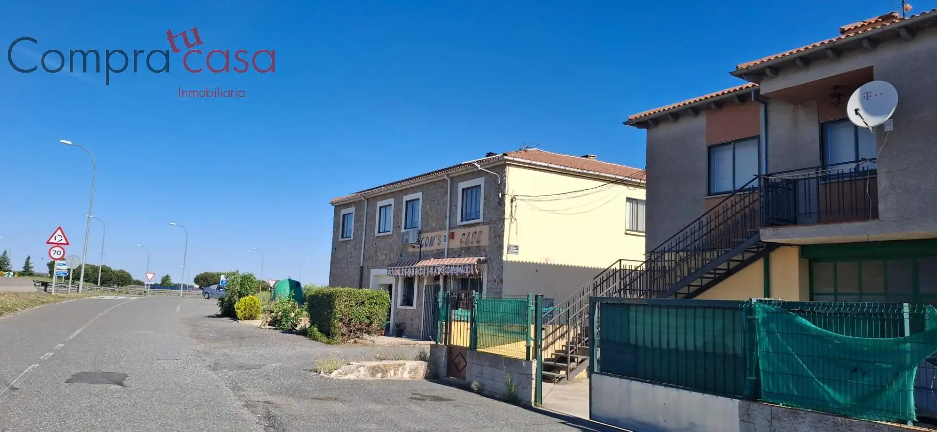 Exterior view of Flat for sale in Villacastín