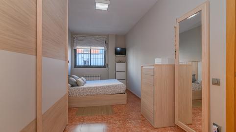 Photo 3 of Planta baja for sale in Plaça de la Constitució, Passeig Maragall, Barcelona