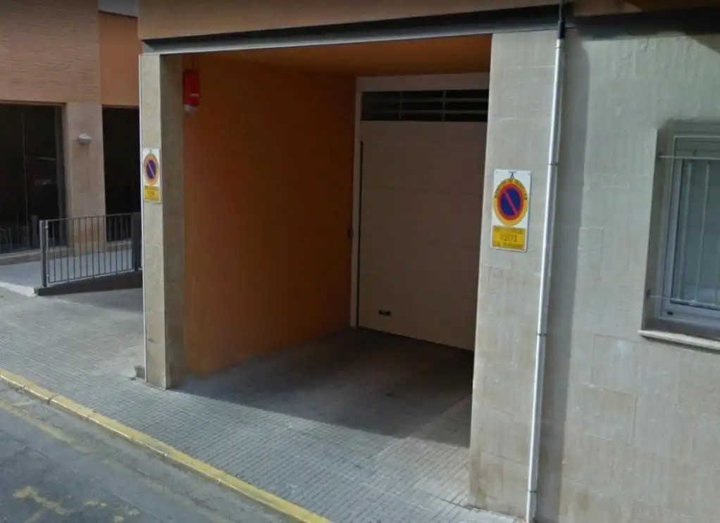 Parkplatz zum Verkauf in C/ Sant Pere, imagen 3