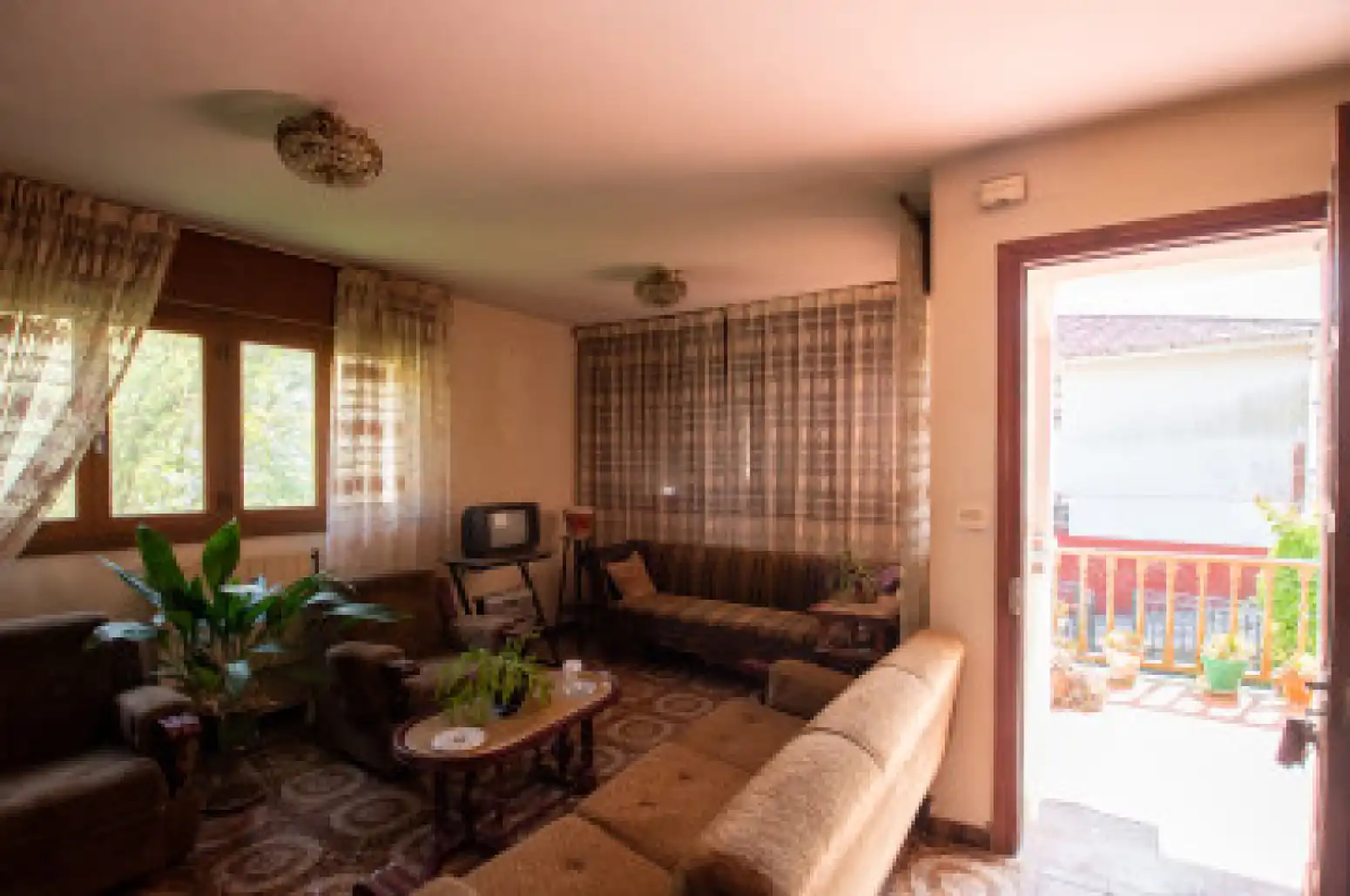 Sala d'estar de Casa o xalet en venda en Villaviciosa amb Calefacció i Terrassa