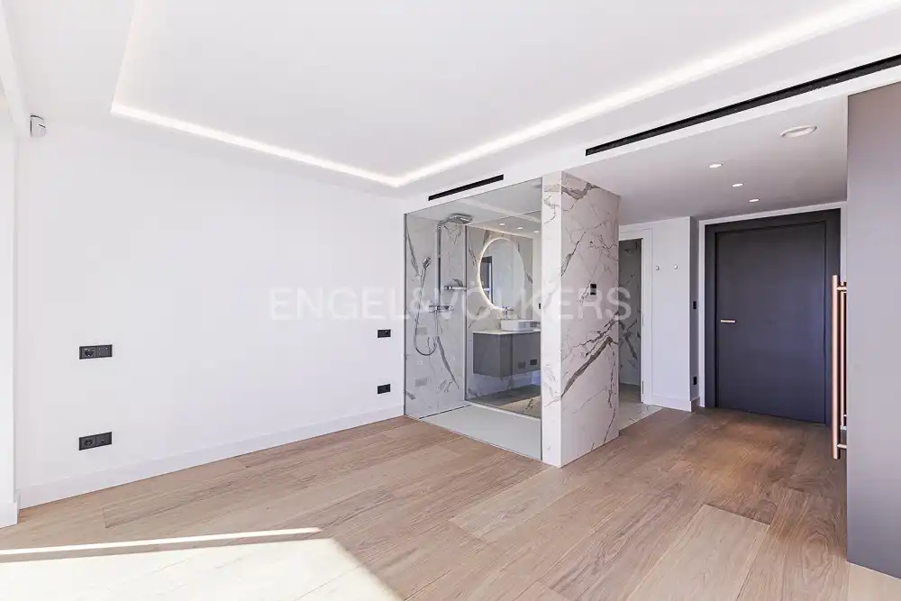 Casa o chalet en venta en Barcelona con Aire acondicionado, Calefacción y Jardín privado