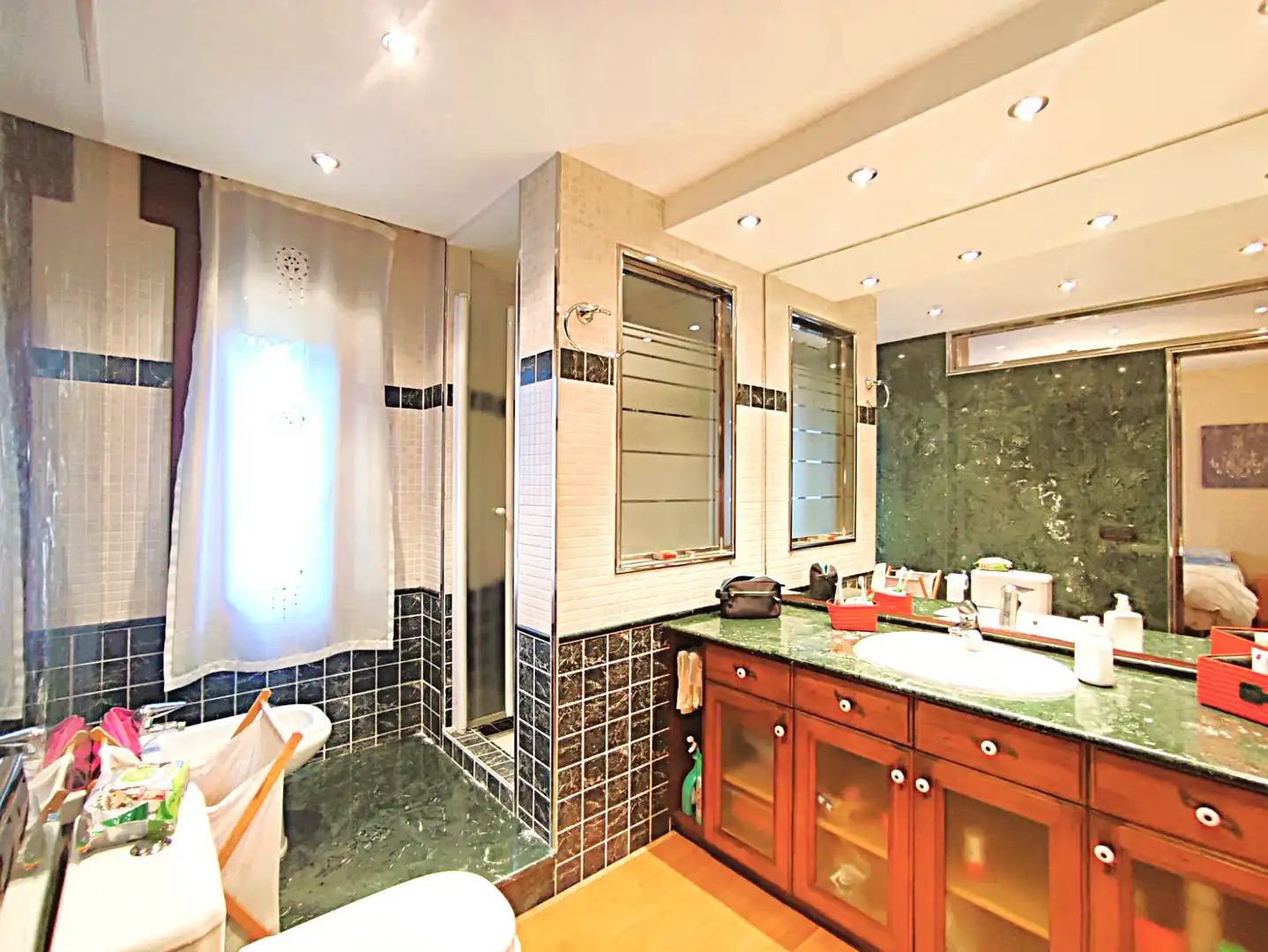 Baño de Casa o chalet en venta en Arnedo con Aire acondicionado, Calefacción y Jardín privado