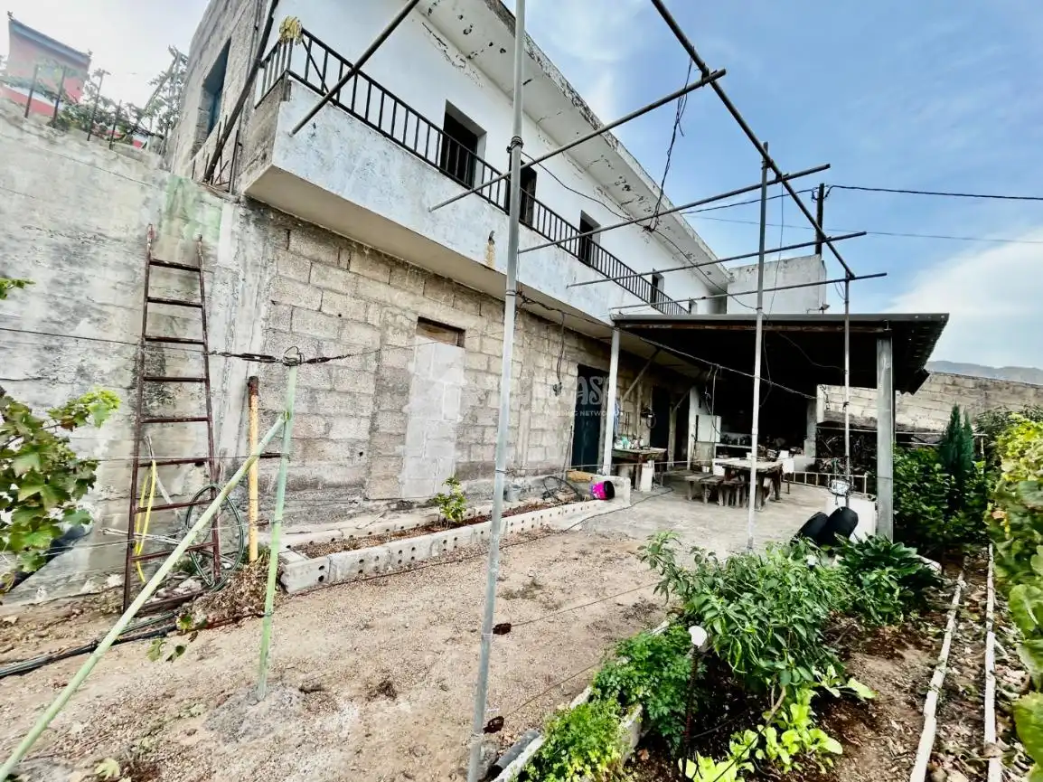 Country homes for sale in Arafo