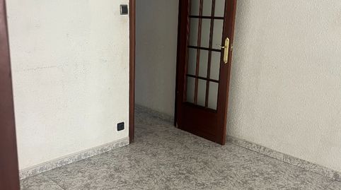 Foto 5 de Piso en venta en Carrer de la Democràcia, Llefià, Badalona