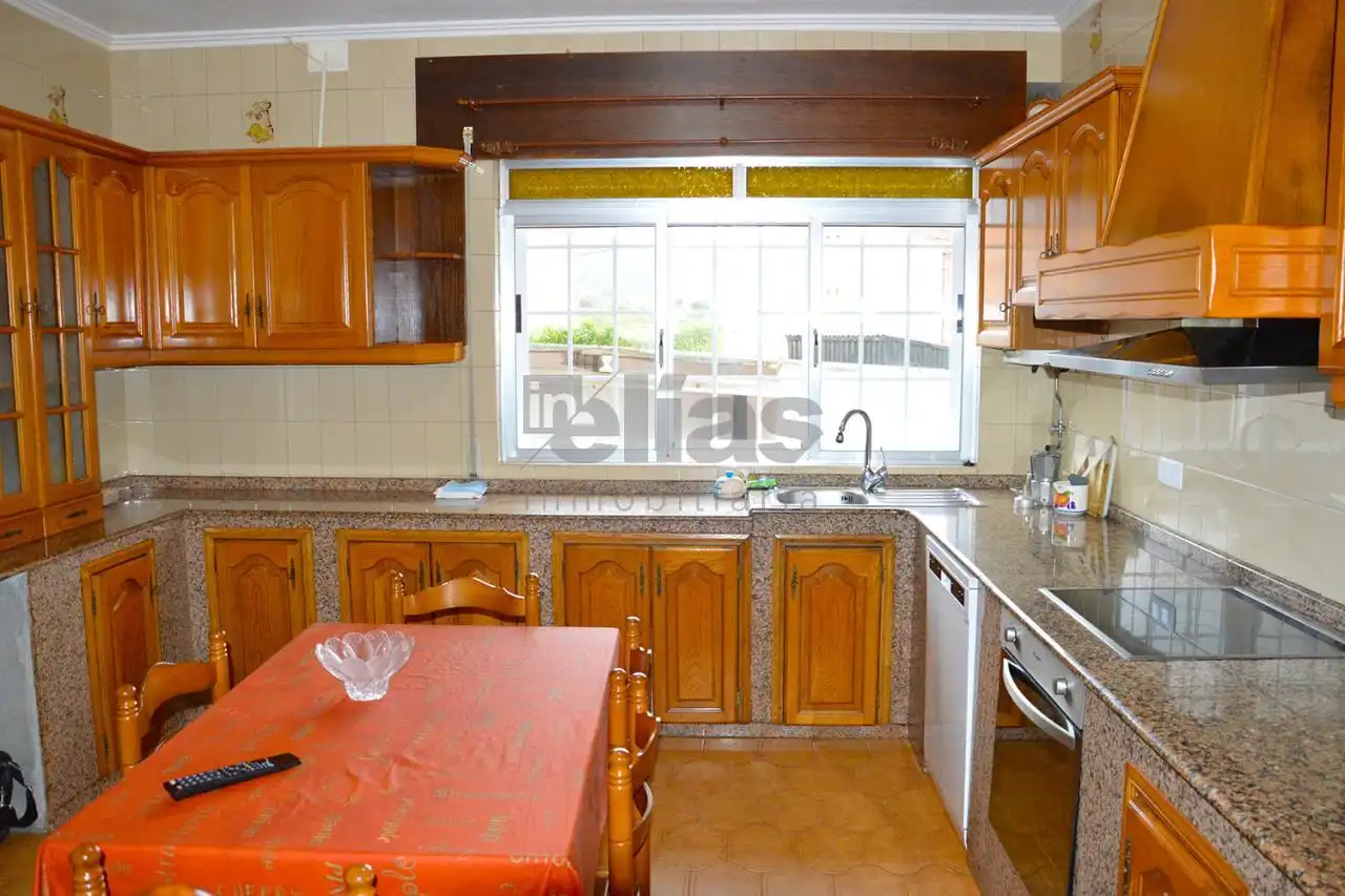 Casa con giardino in vendita a Camariñas, imagen 3