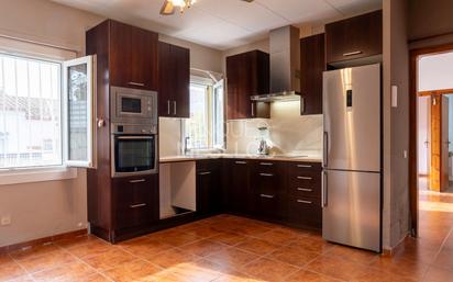 Kitchen of House or chalet for sale in El Masnou  with Heating, Private garden and Swimming Pool