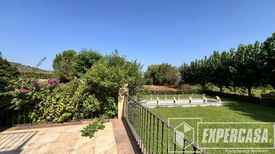 Jardí de Finca rústica en venda en L'Eliana amb Aire condicionat, Calefacció i Terrassa
