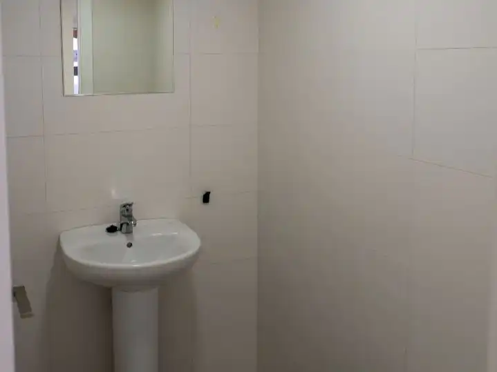 Baño de Oficina de alquiler en Centro
