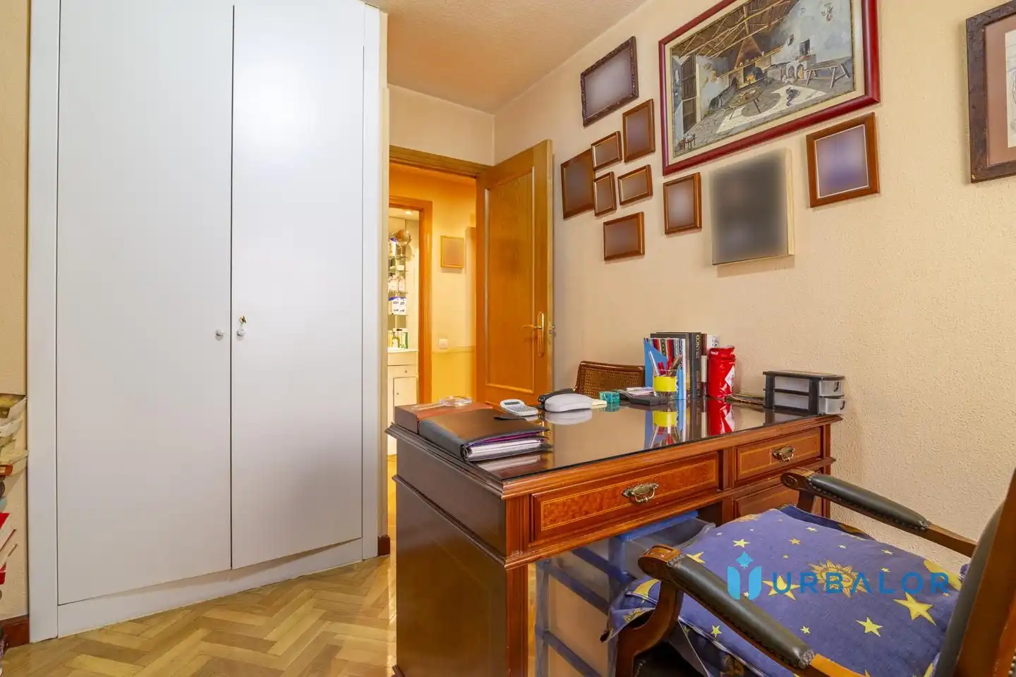Wohnung zum Verkauf in Alcorcón mit Klimaanlage, Heizung und Parkett