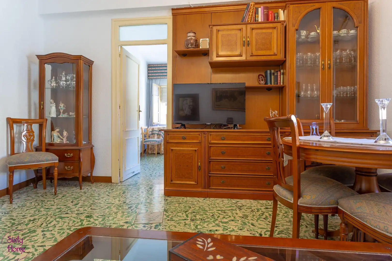 Menjador de Casa o xalet en venda en Andorra (Teruel) amb Jardí privat, Traster i Moblat