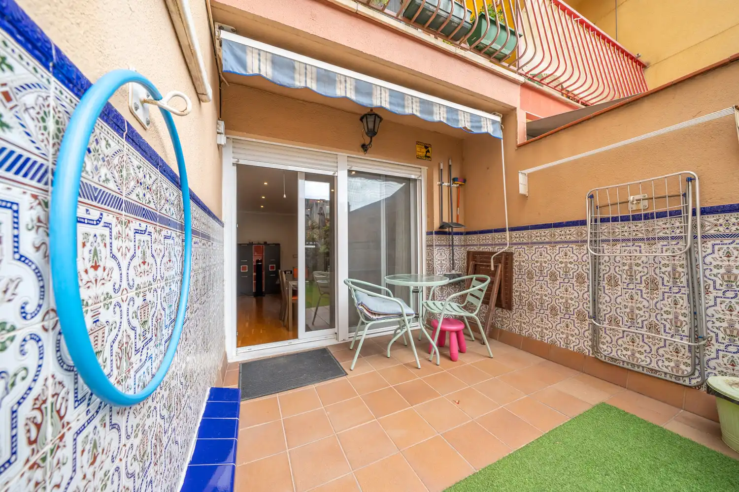 Terrace of Flat for sale in Santa Coloma de Gramenet  with Air Conditioner, Heating and Terrace