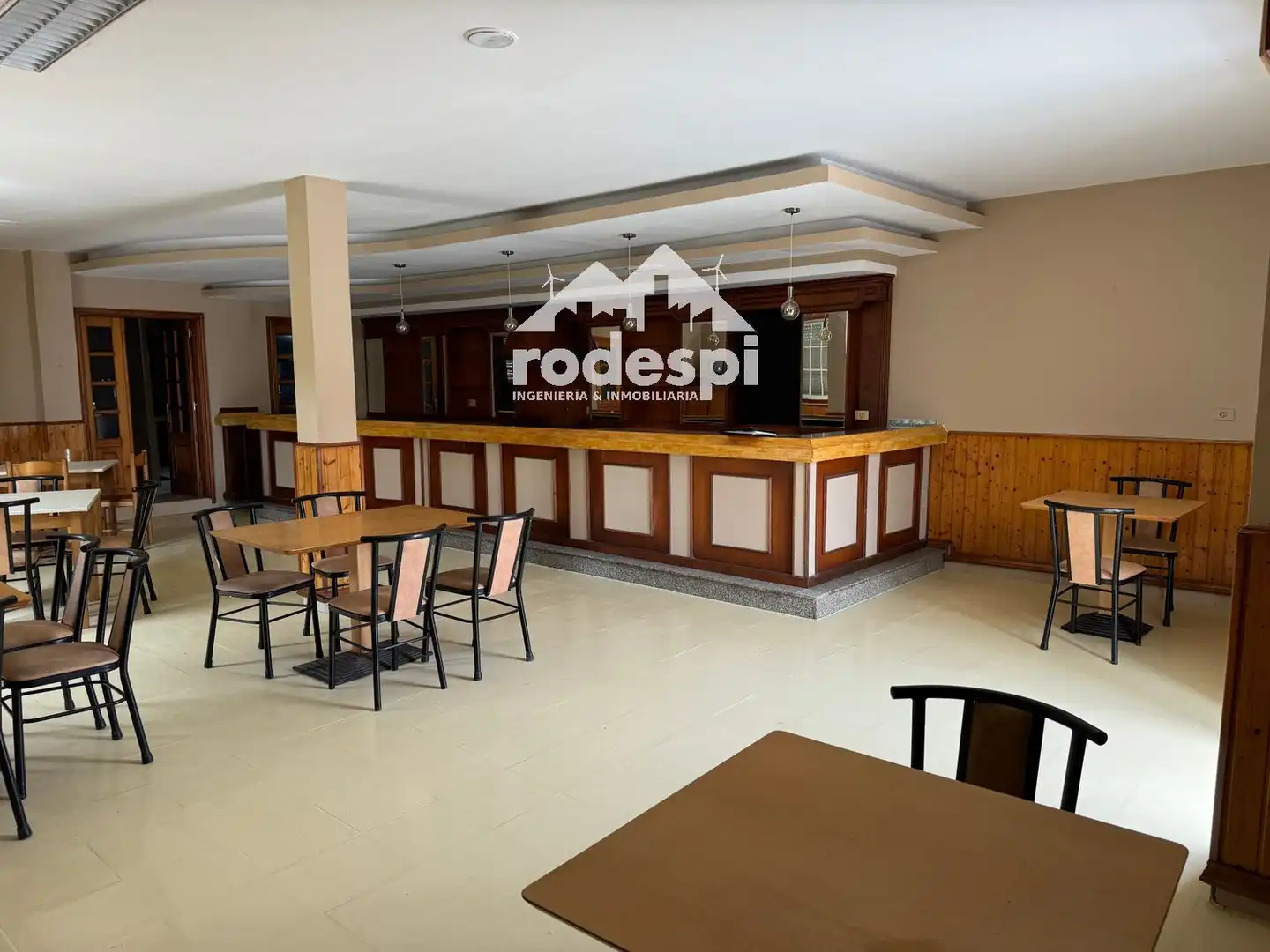 Commercial properties for rent in Arbo  with Furnished