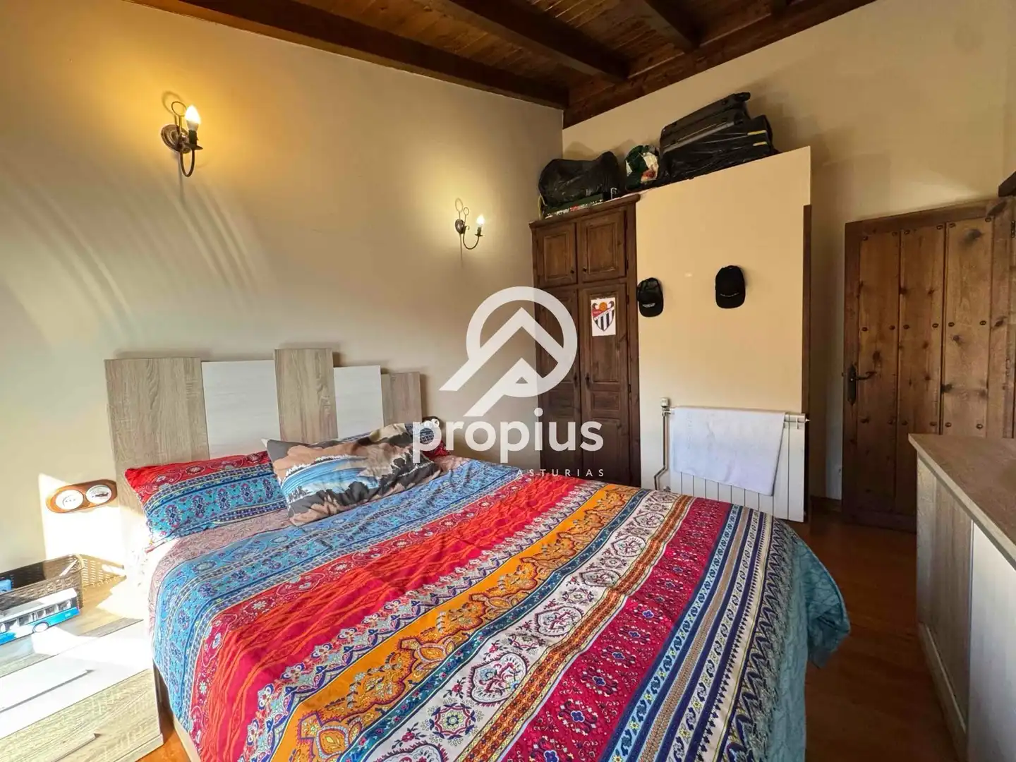 Bedroom of Houses for sale in Llanes  with Heating, Private garden and Parquet flooring