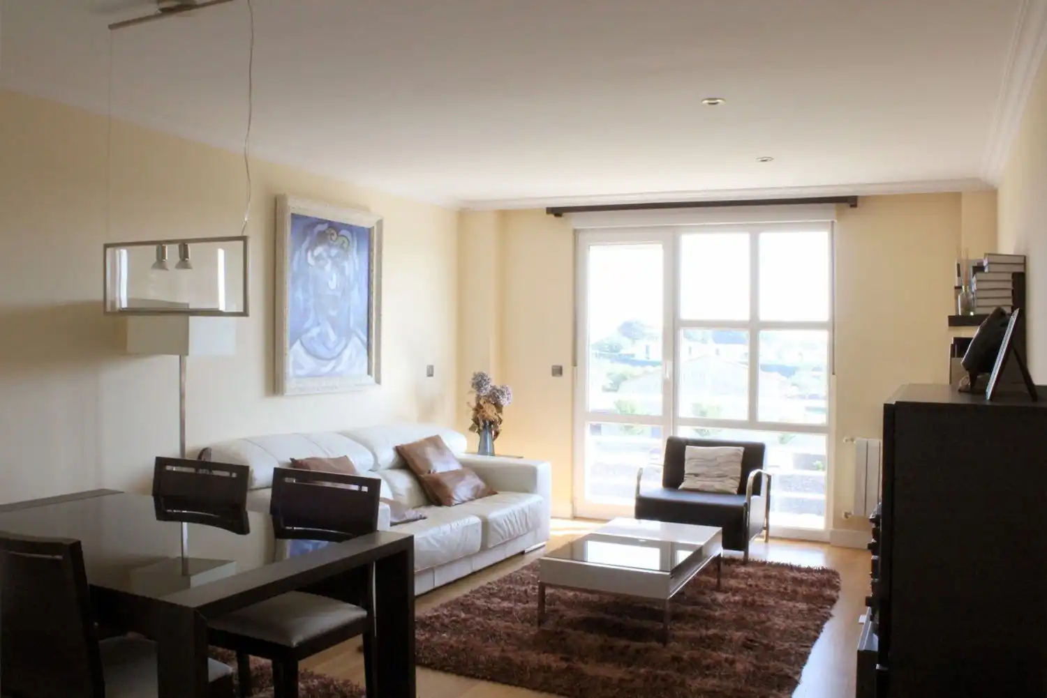 Sala de estar de Piso en venta en Santa Cruz de Bezana con Calefacción, Terraza y Trastero