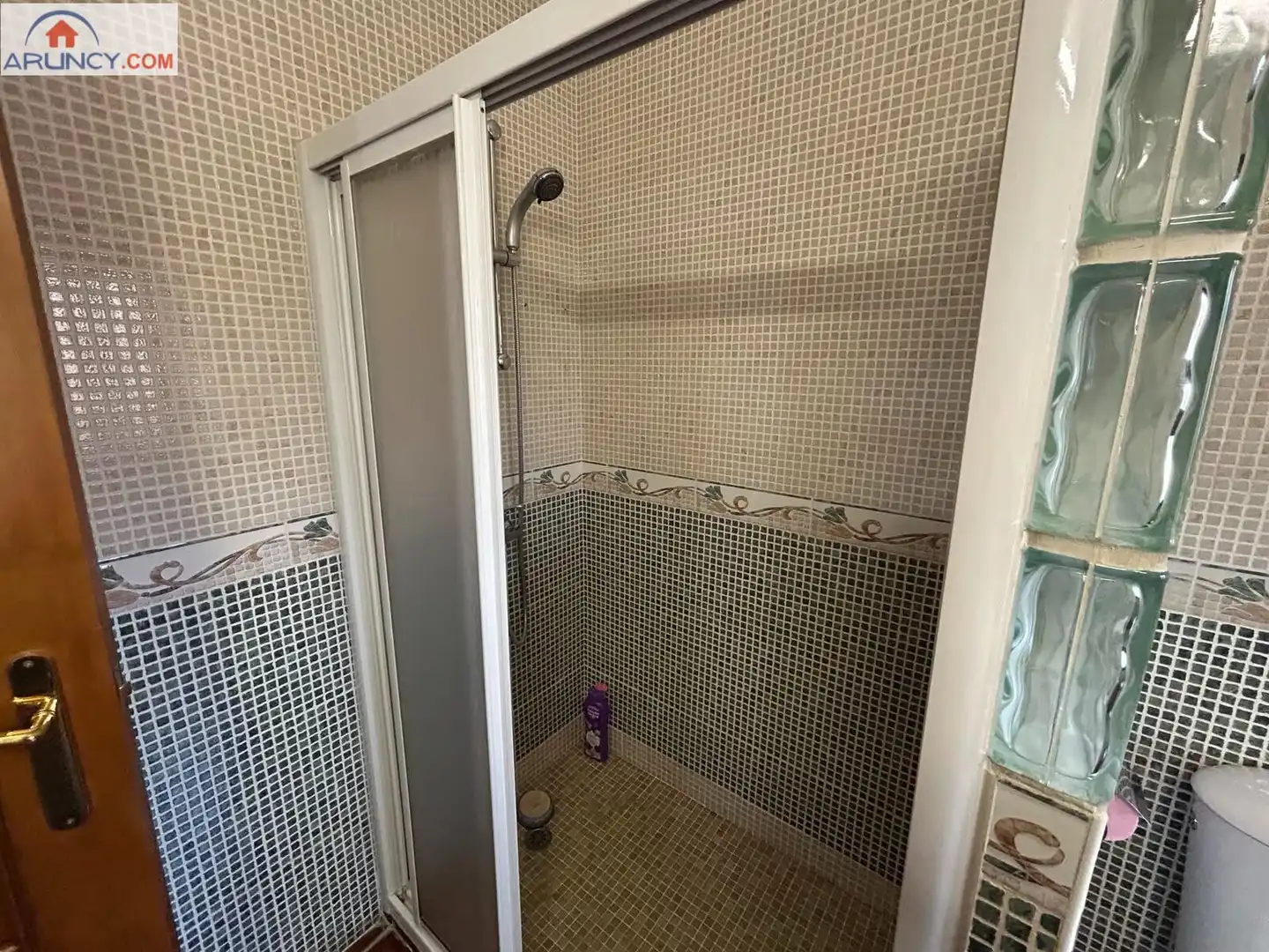 Bathroom of Houses for rent in Alcalá de Guadaira  with Air Conditioner, Private garden and Terrace