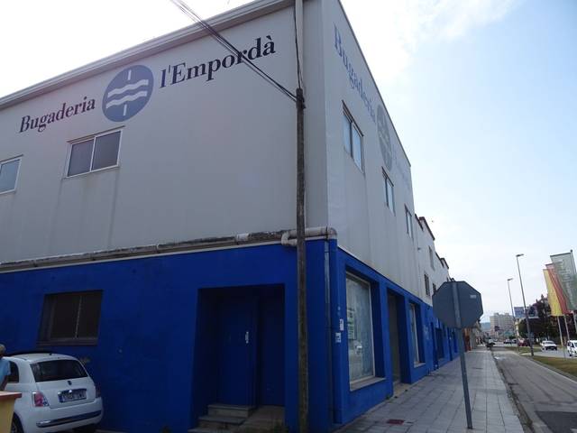 Nave industrial en Venta en Corçà