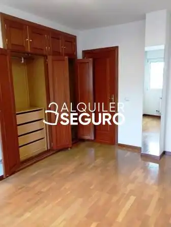 Habitación de Piso de alquiler en Valladolid con Calefacción