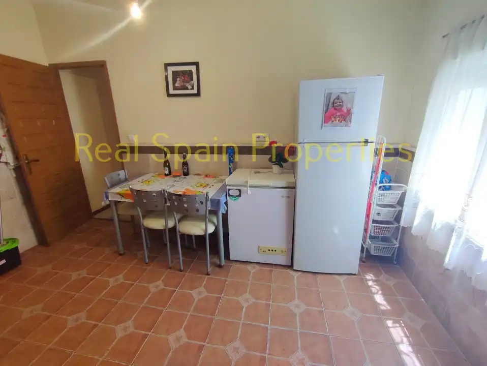 Cuina de Casa adosada en venda en Oria amb Terrassa i Internet