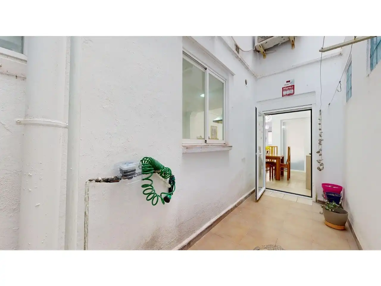 Piso en venta en Valencia con Jardín privado