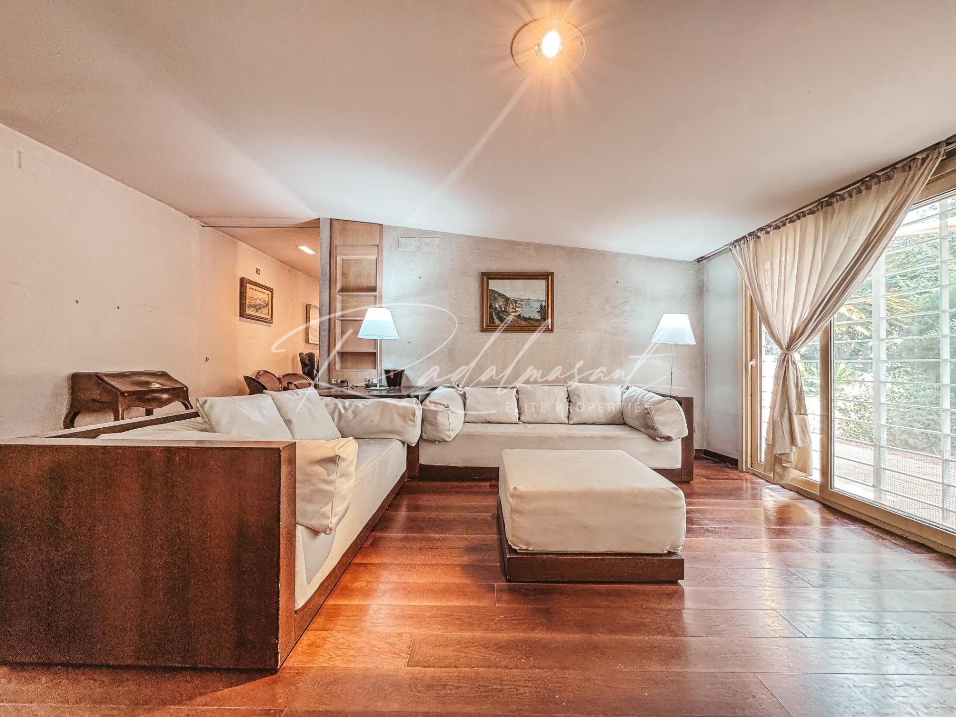Sala d'estar de Casa o xalet en venda en Reus amb Aire condicionat, Calefacció i Jardí privat