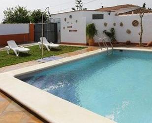 Swimming pool of House or chalet for sale in Chiclana de la Frontera  with Private garden and Swimming Pool