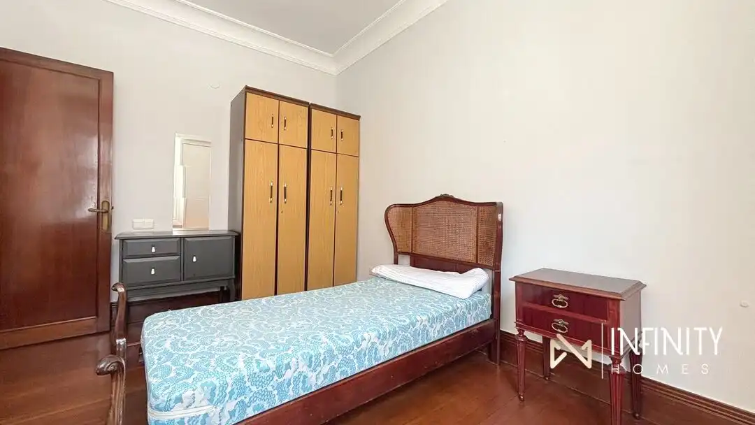 Bedroom of Flat for rent in Bilbao   with Heating, Terrace and Balcony