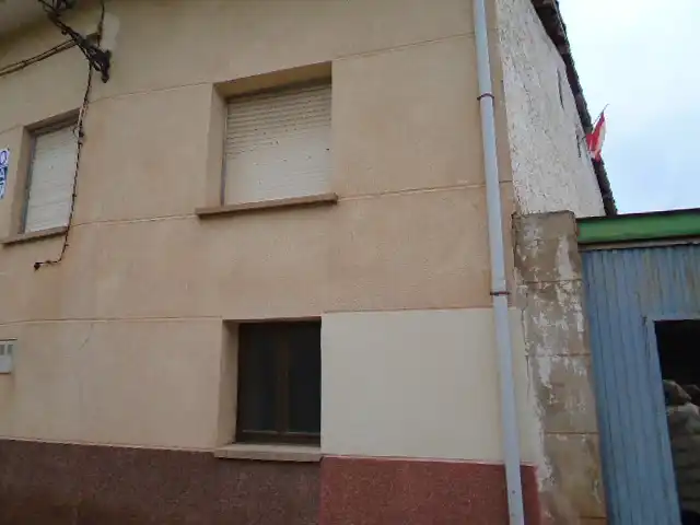 Vista exterior de Casa adosada en venta en Villaverde de Rioja con Calefacción, Jardín privado y Amueblado