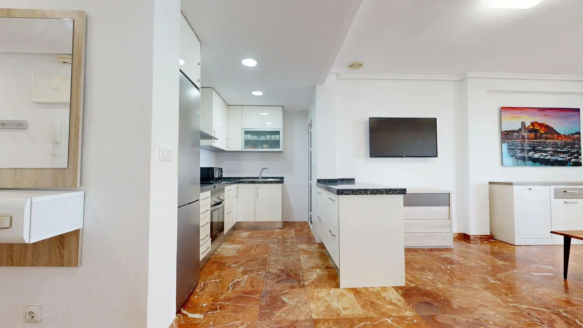 Cuina de Apartament de lloguer en Elche / Elx amb Aire condicionat, Jardí privat i Terrassa