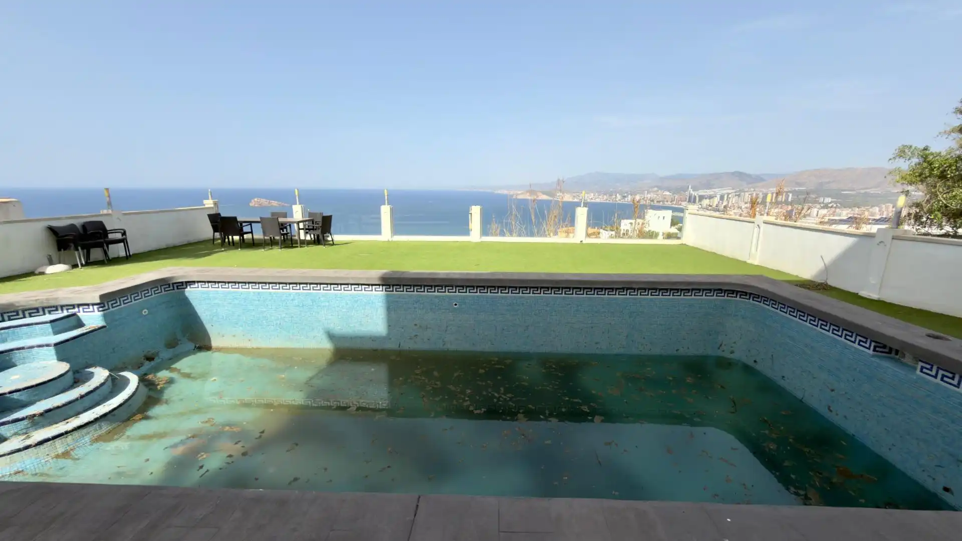 Swimming pool of Houses for sale in Rincón de Loix