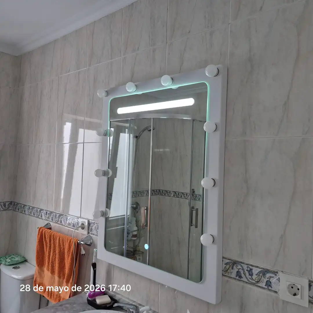 Badezimmer von Wohnung zum Verkauf in León Capital  mit Heizung, Parkett und Terrasse