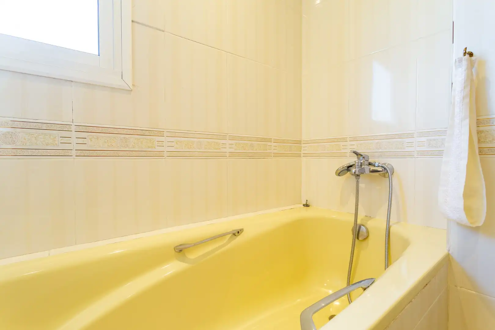 Bathroom of Houses for sale in Cambrils  with Air Conditioner, Heating and Terrace
