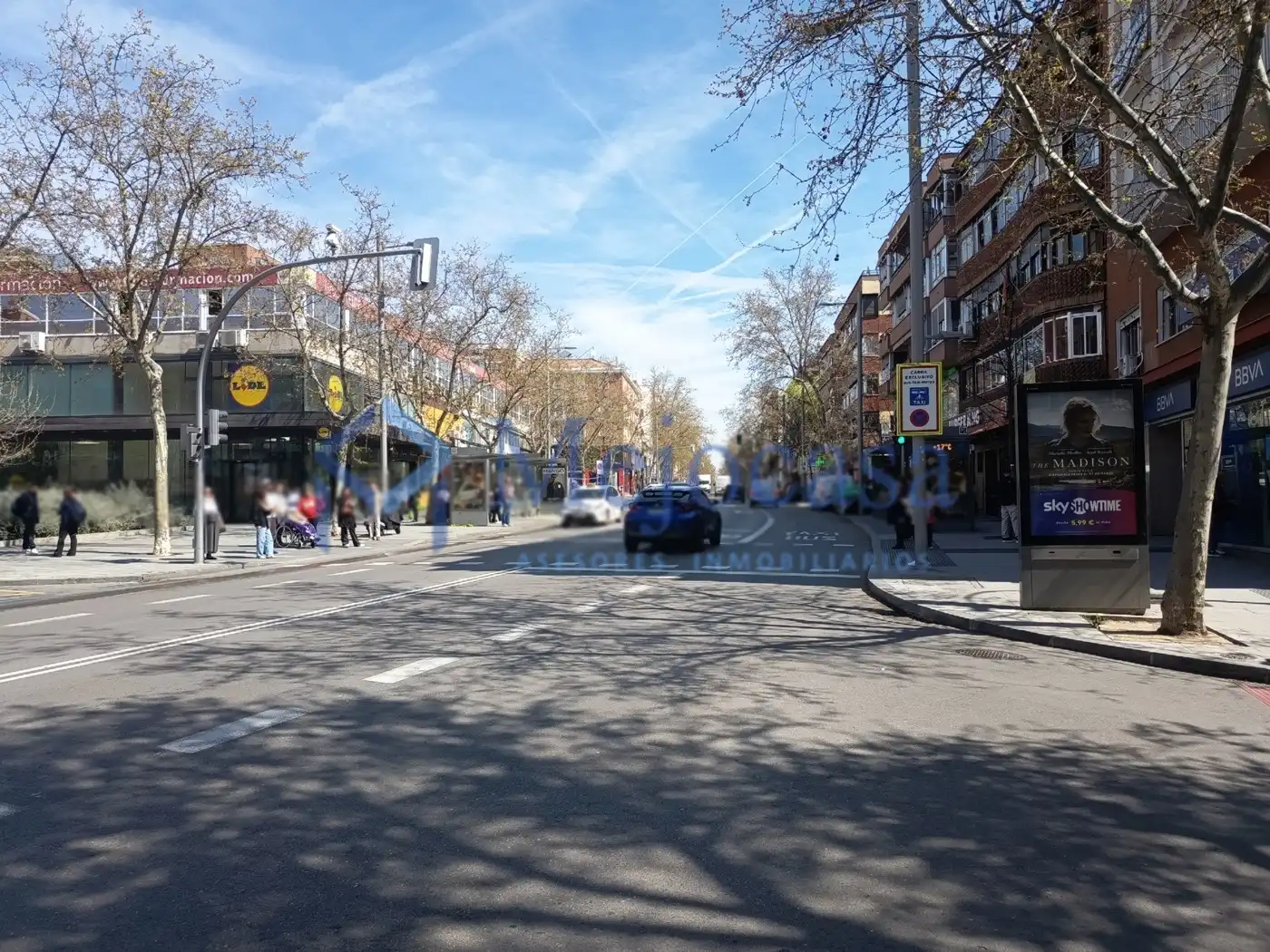 Vista exterior de Piso en venta en Madrid con Calefacción