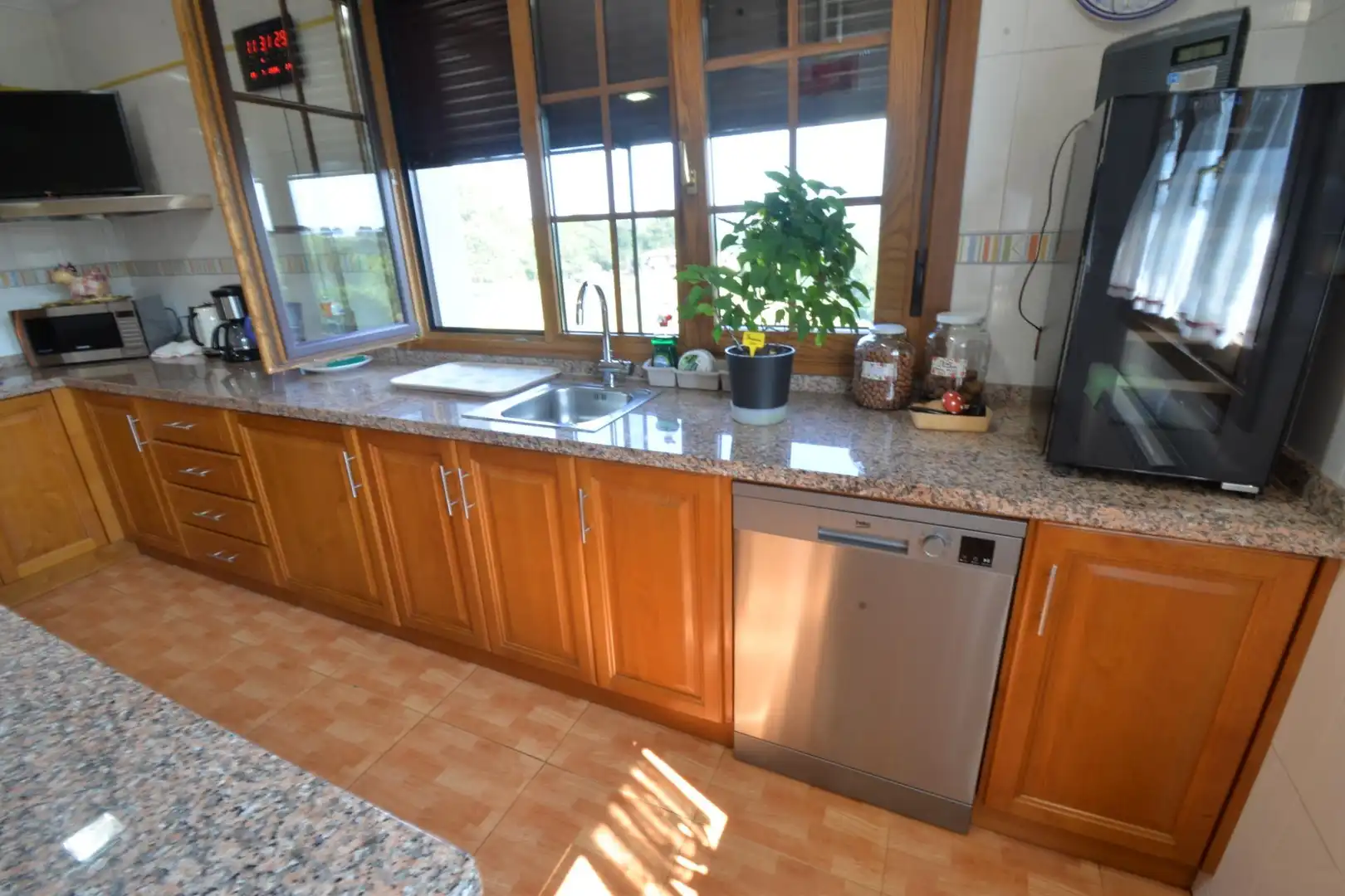Cocina de Casa o chalet en venta en Oviedo  con Calefacción, Jardín privado y Terraza