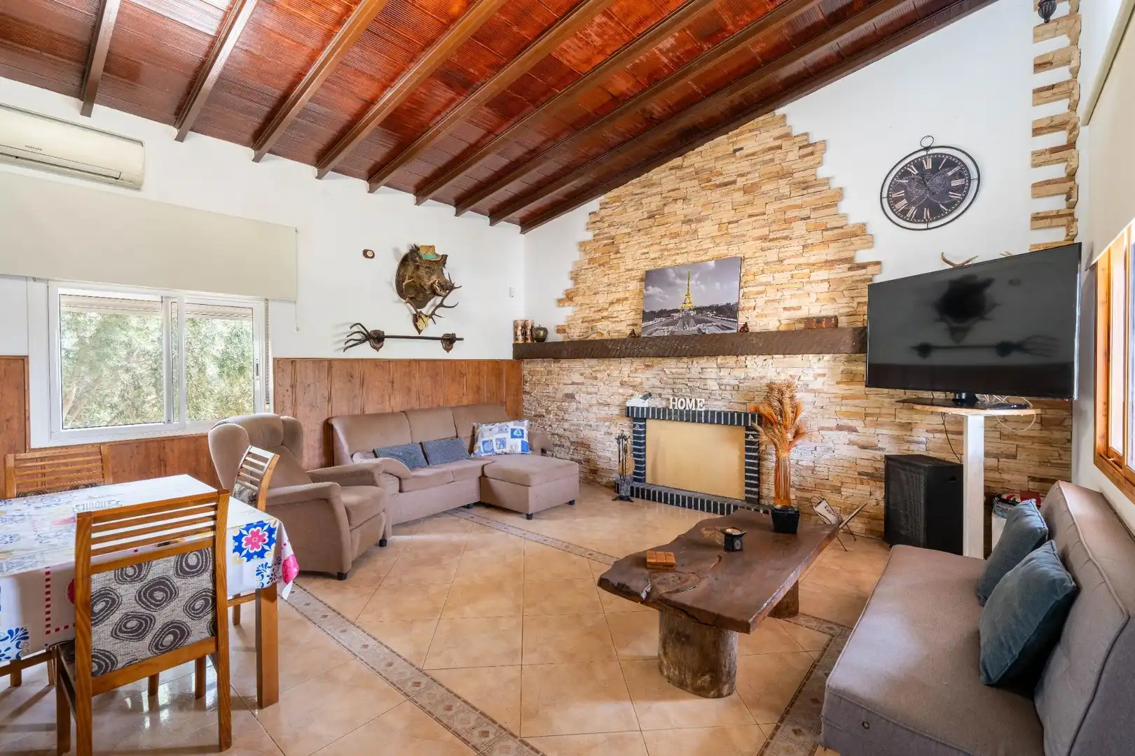 Sala de estar de Finca rústica en venta en Tabernas con Aire acondicionado, Jardín privado y Piscina