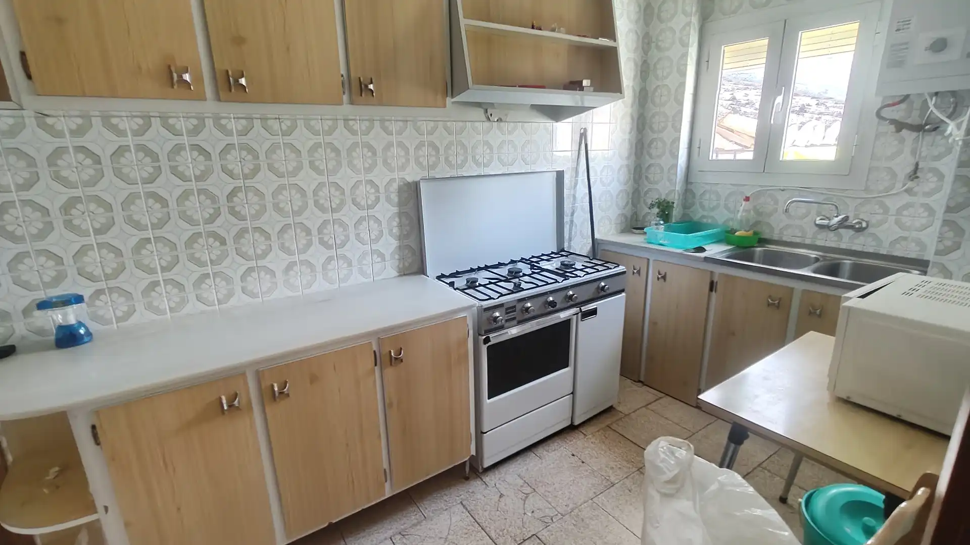 Cuina de Casa o xalet en venda en Baza amb Moblat
