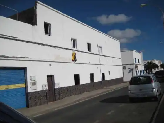 Vista exterior de Edificio en venta en San Francisco Javier - Argana Baja