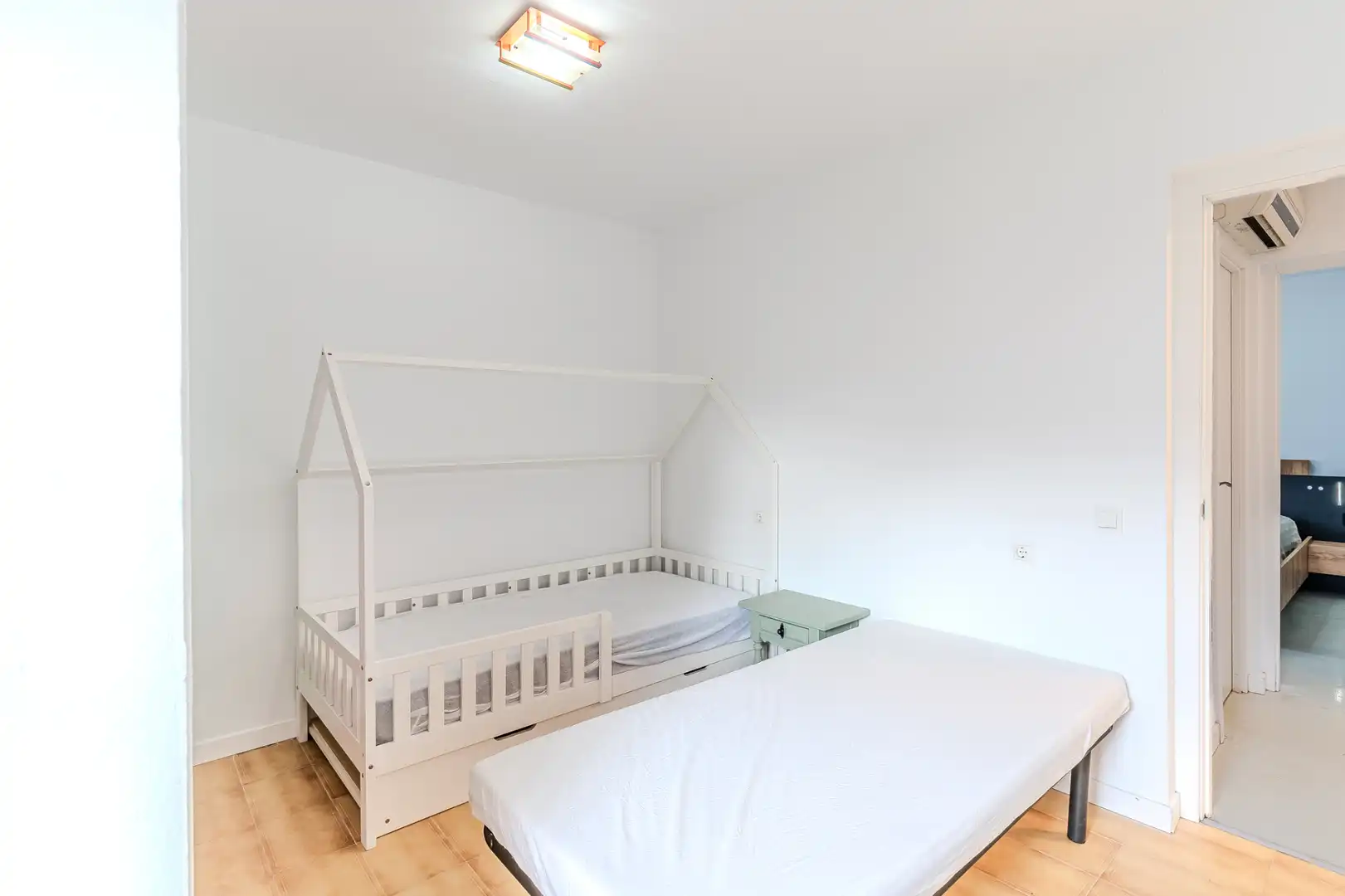 Bedroom of Houses for sale in L'Ametlla de Mar   with Air Conditioner, Heating and Private garden