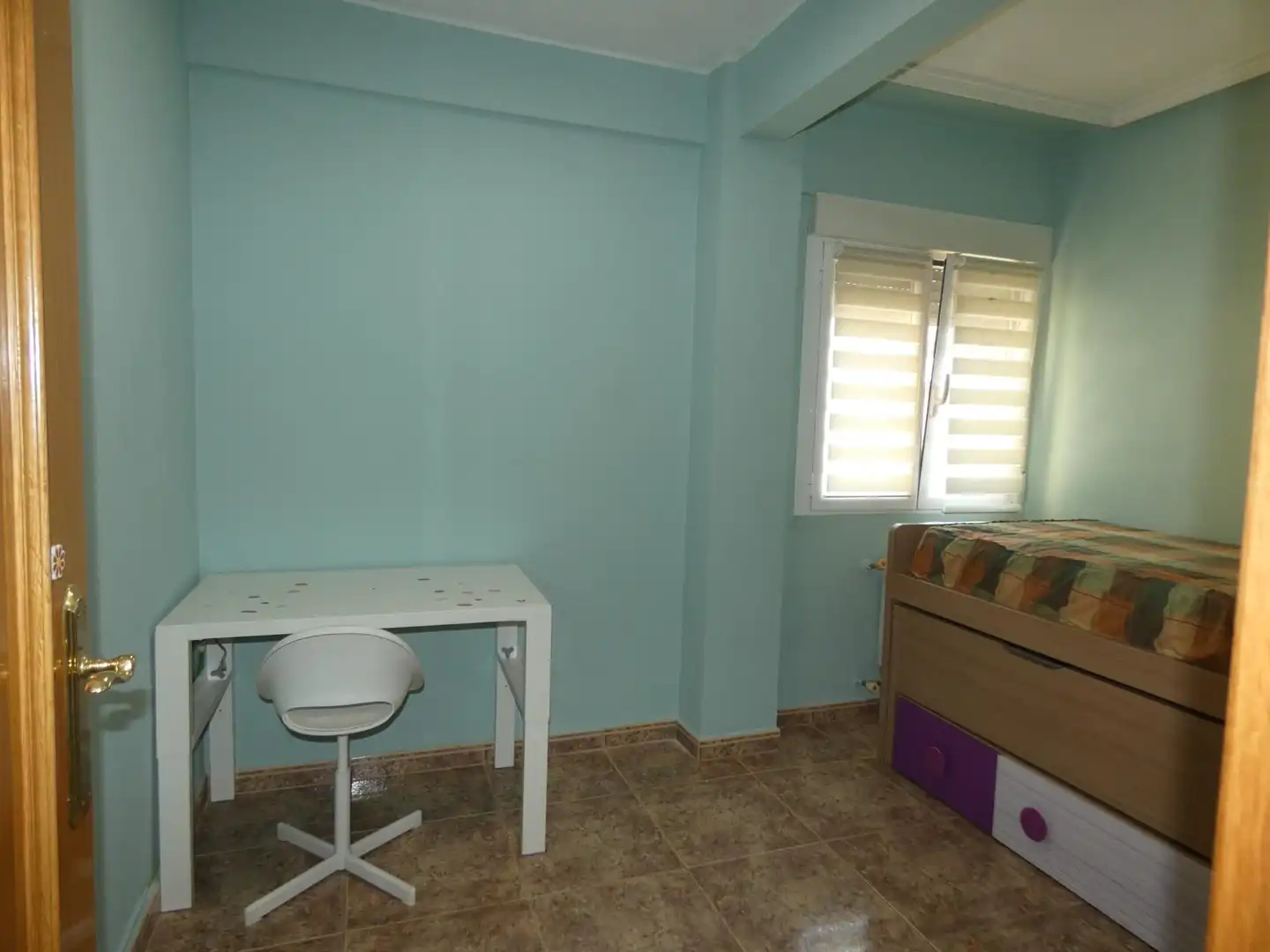 Bedroom of Flat for rent in Zaragoza  with Air Conditioner, Heating and Furnished