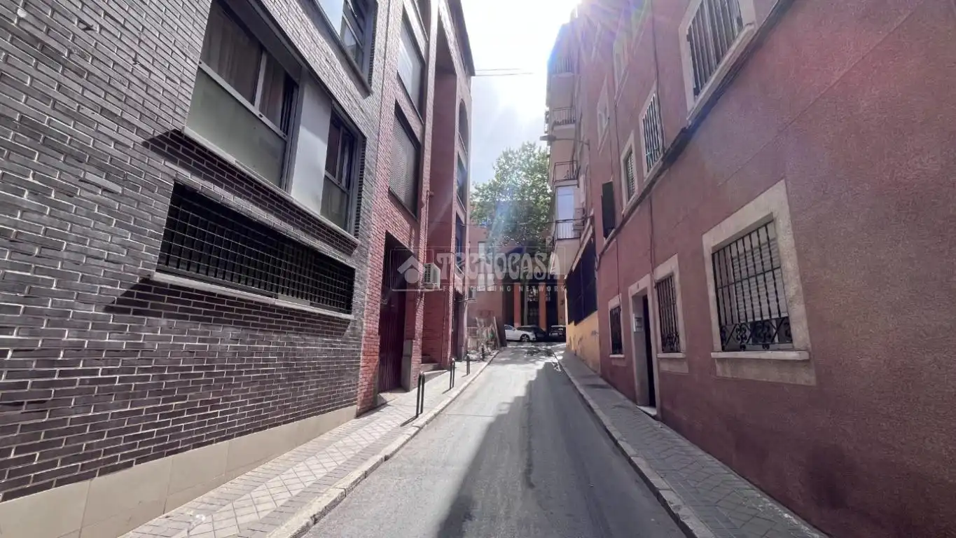 Vista exterior de Piso en venta en Madrid