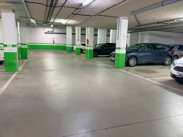 Garaje en Venta en Legazpi