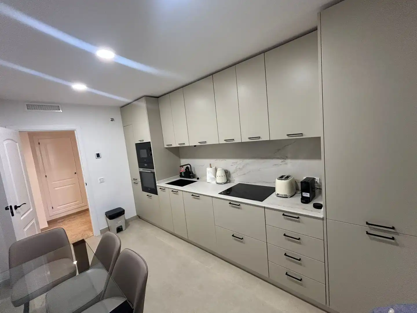 Kitchen of Apartments for rent in Marbella  with Air Conditioner, Terrace and Swimming Pool