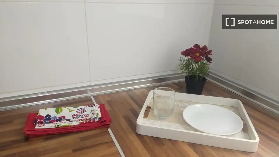 Cocina de Piso de alquiler en Burjassot con Aire acondicionado, Calefacción y Amueblado