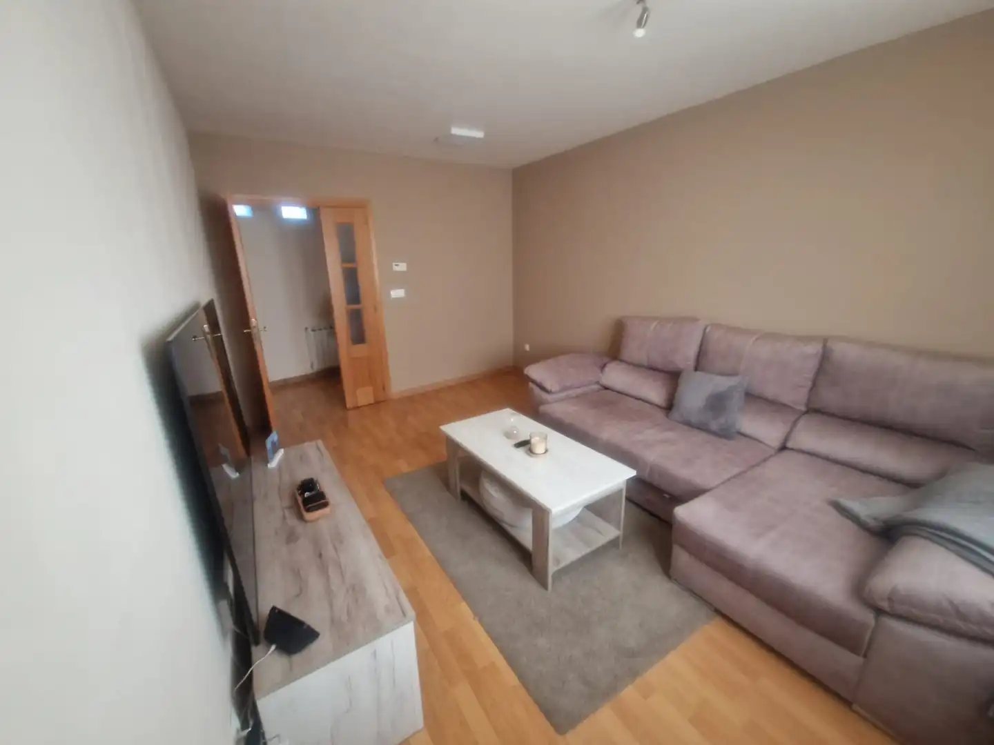 Sala de estar de Piso en venta en Villanubla con Calefacción, Parquet y Trastero