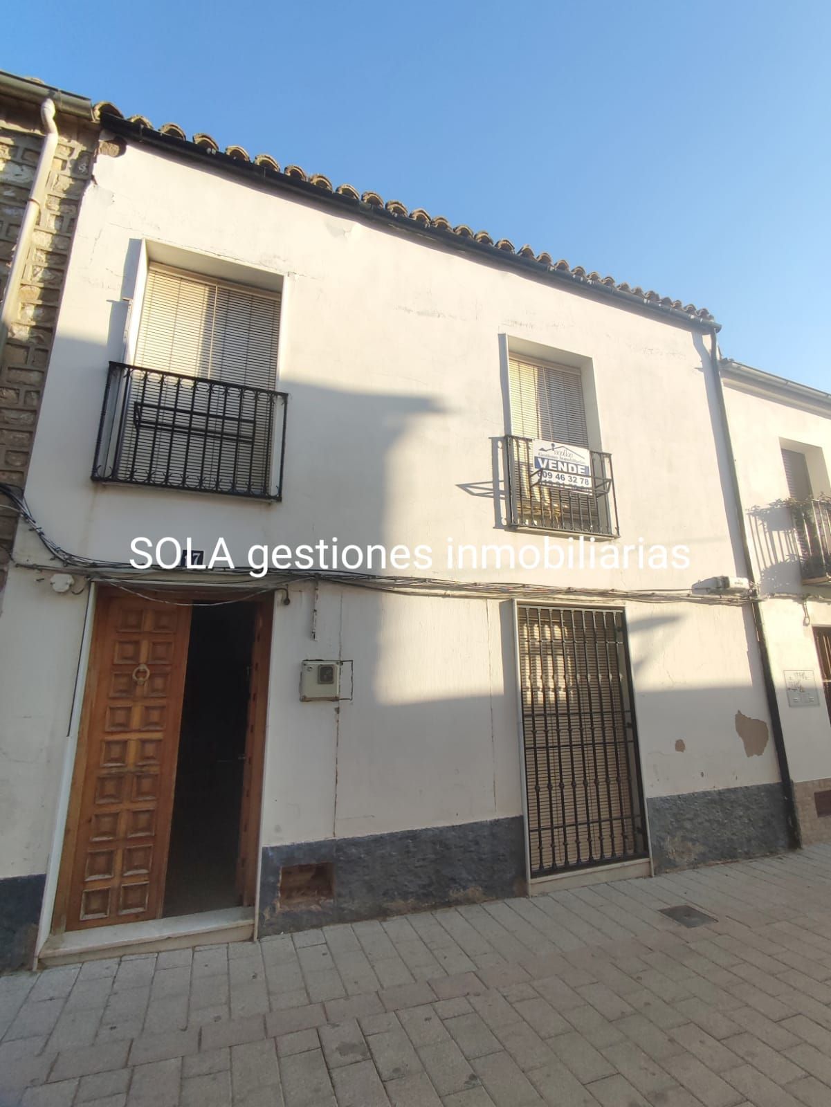 Vista exterior de Casa o xalet en venda en Torreperogil amb Terrassa