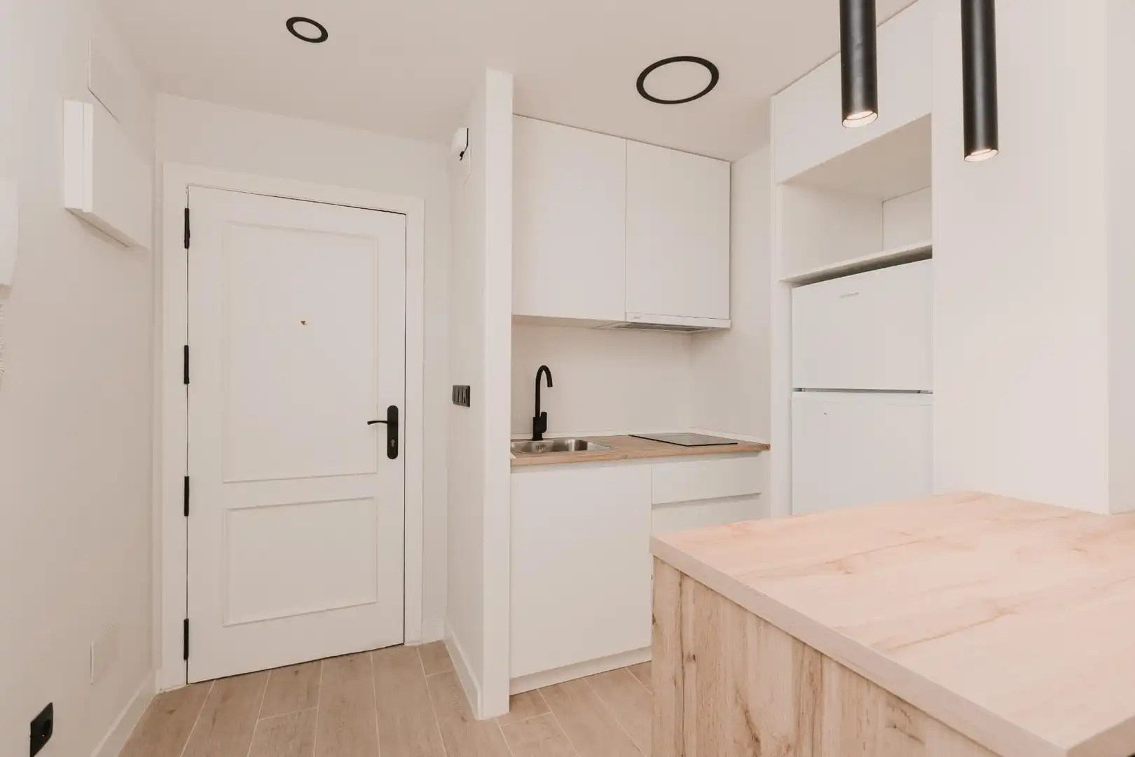 Kitchen of Apartments for rent in Murcia  with Air Conditioner, Furnished and Balcony