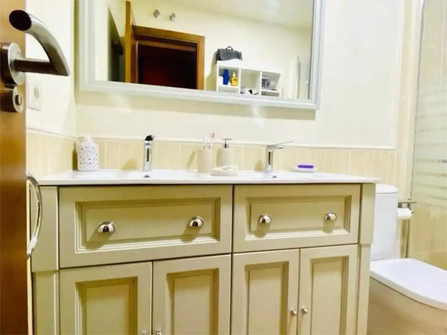 Badezimmer von Wohnung zum Verkauf in Isla Canela