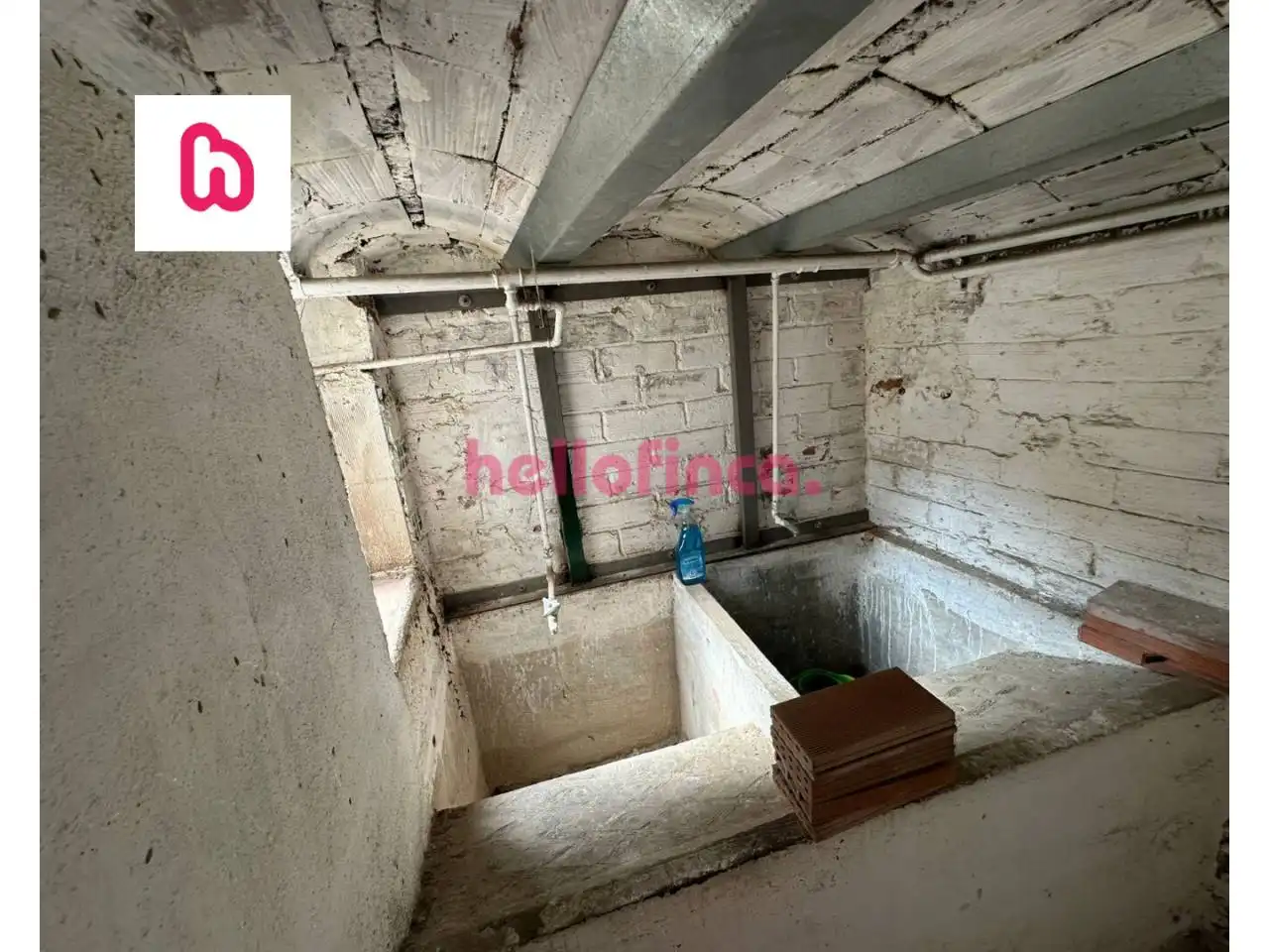 Flat for sale in Barcelona  with Heating, Balcony and Alarm