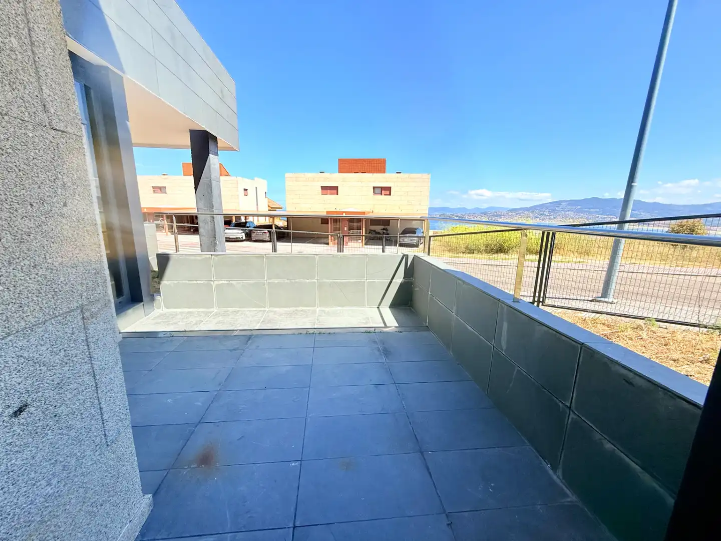 Terrasse von Wohnung zum Verkauf in Baiona mit Parkett, Terrasse und Abstellraum