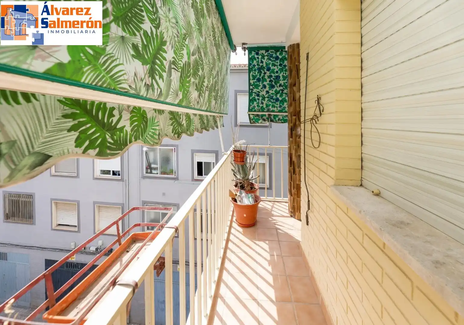 Terrasse von Wohnung zum Verkauf in Granada mit Möbliert und Balkon